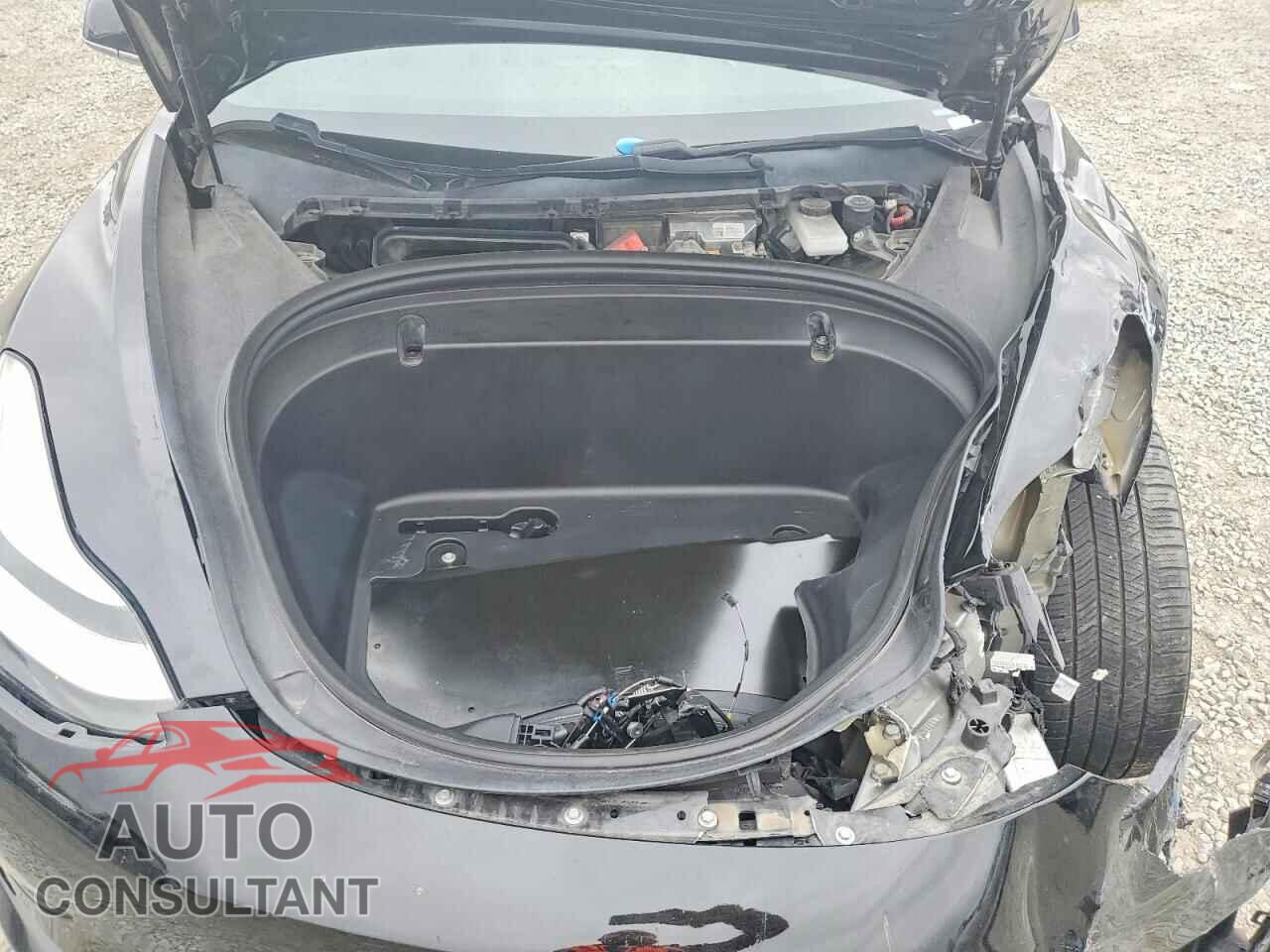 TESLA MODEL 3 2018 - 5YJ3E1EBXJF187670