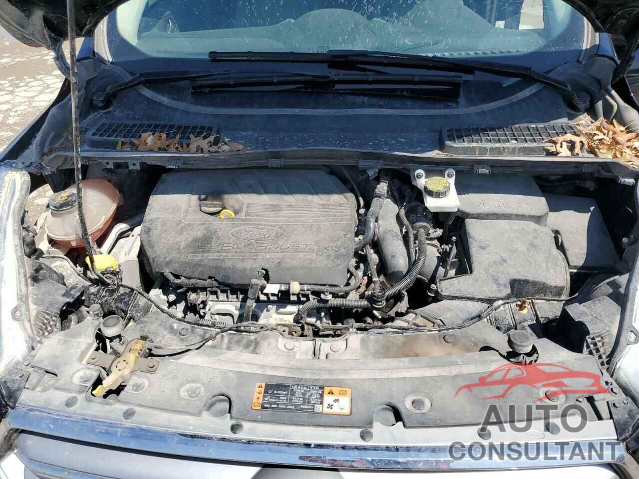 FORD ESCAPE 2017 - 1FMCU0GD4HUE08298