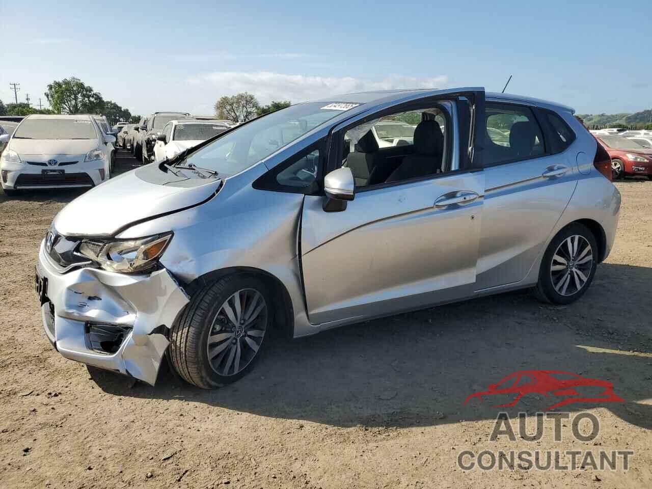 HONDA FIT 2016 - JHMGK5H76GX021720