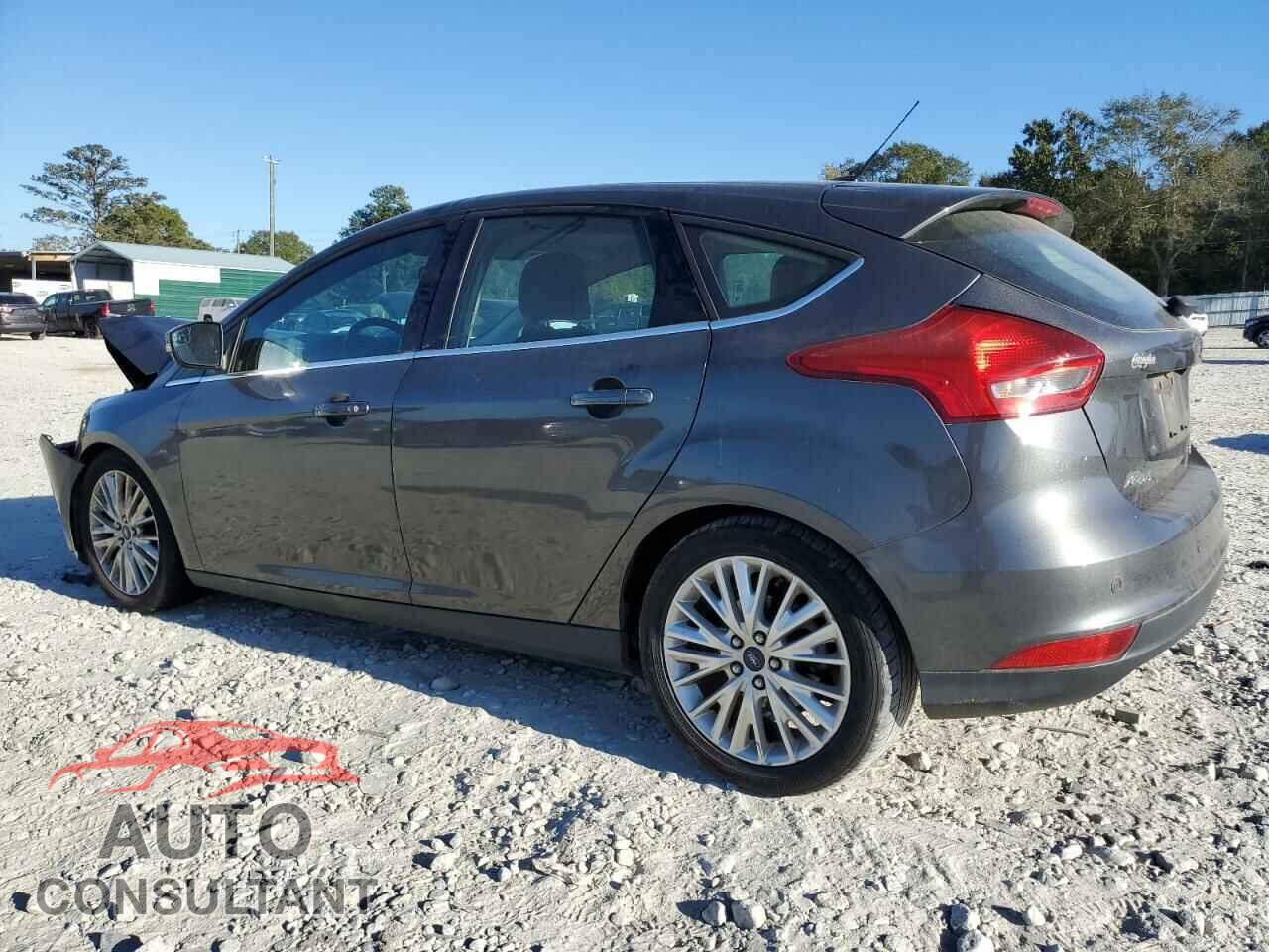 FORD FOCUS 2016 - 1FADP3N26GL232562