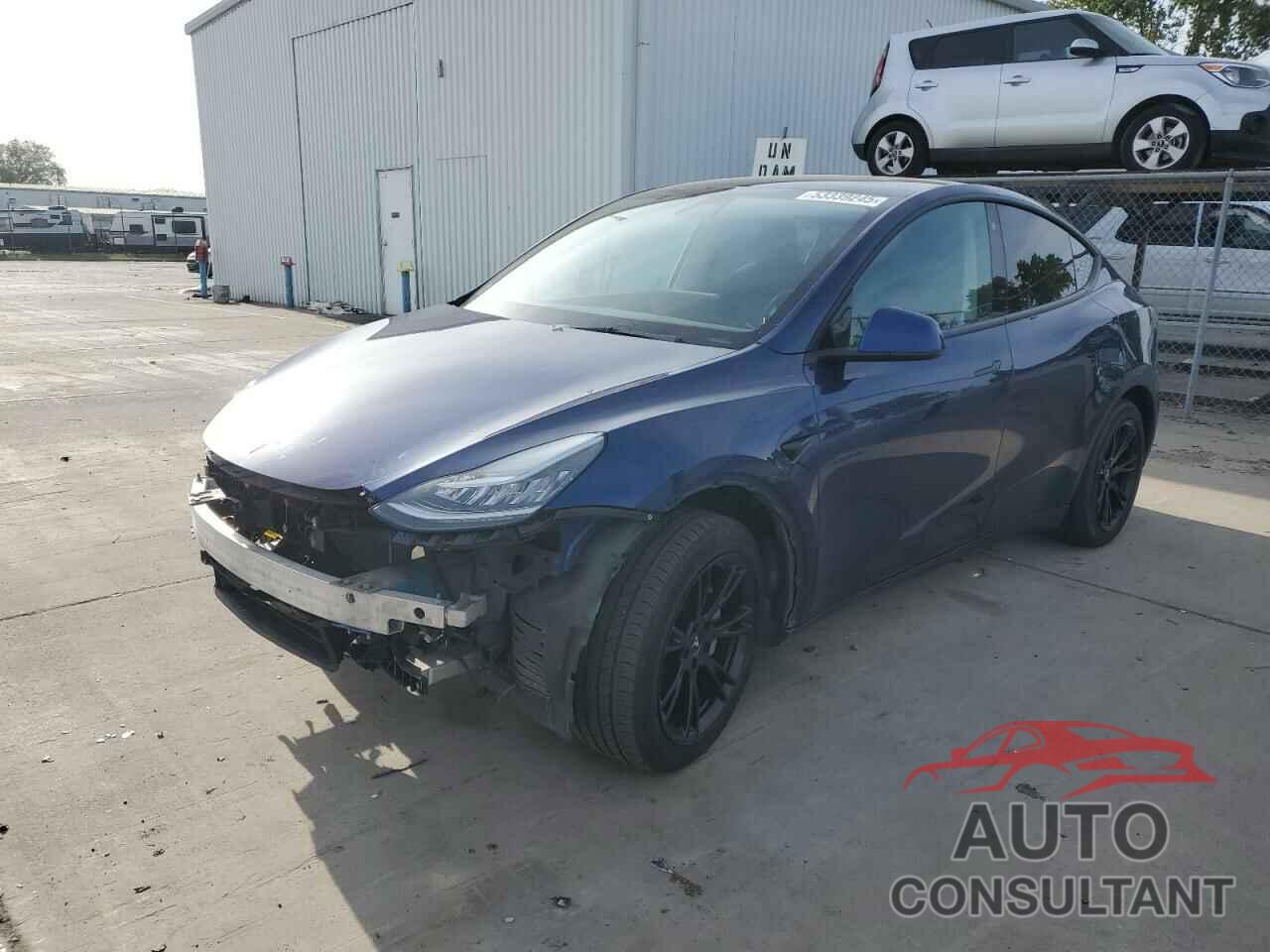 TESLA MODEL Y 2021 - 5YJYGDEEXMF271715