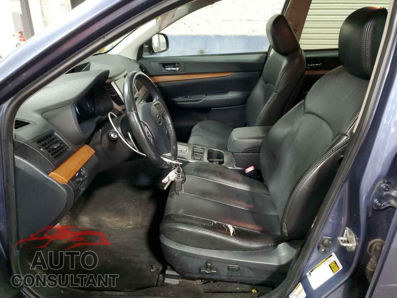 SUBARU OUTBACK 2013 - 4S4BRCPC0D3217581