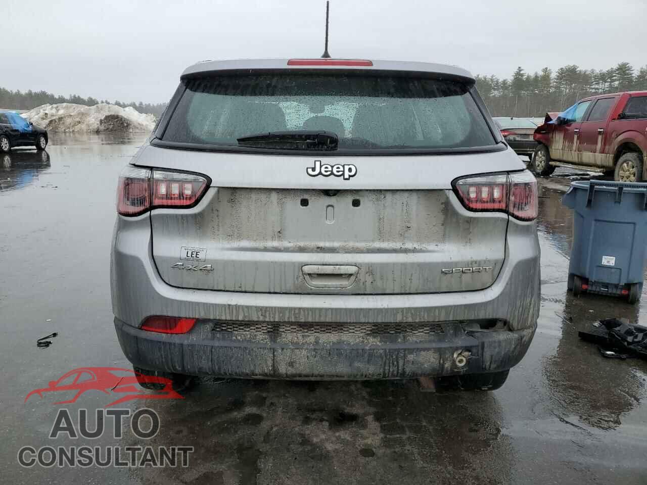 JEEP COMPASS 2018 - 3C4NJDAB7JT100546