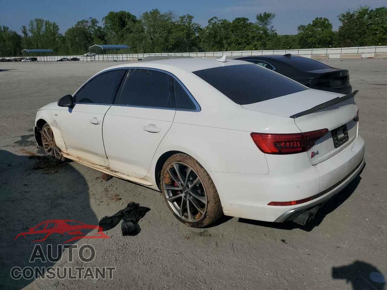 AUDI S4/RS4 2018 - WAUB4AF42JA003245