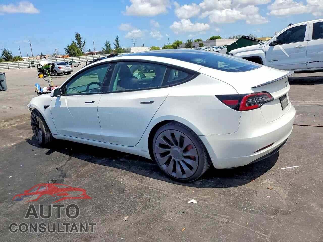 TESLA MODEL 3 2021 - 5YJ3E1EC2MF026565