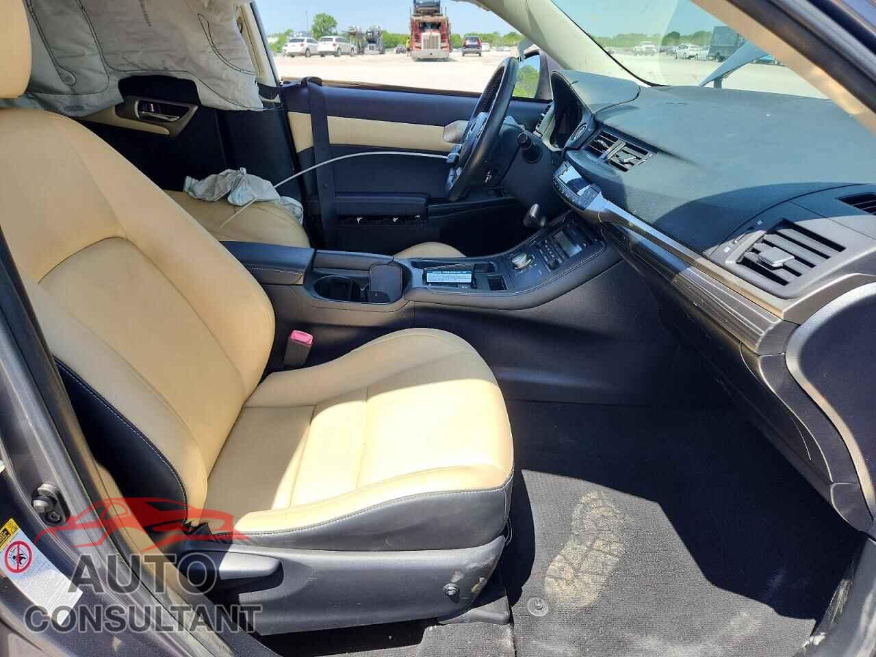 LEXUS CT 200 2014 - JTHKD5BH5E2178297