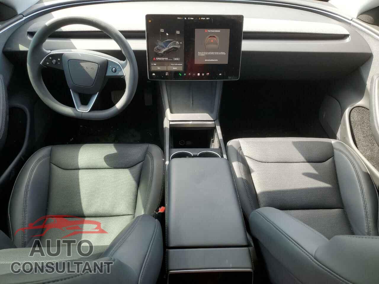 TESLA MODEL 3 2024 - 5YJ3E1EA9RF824518