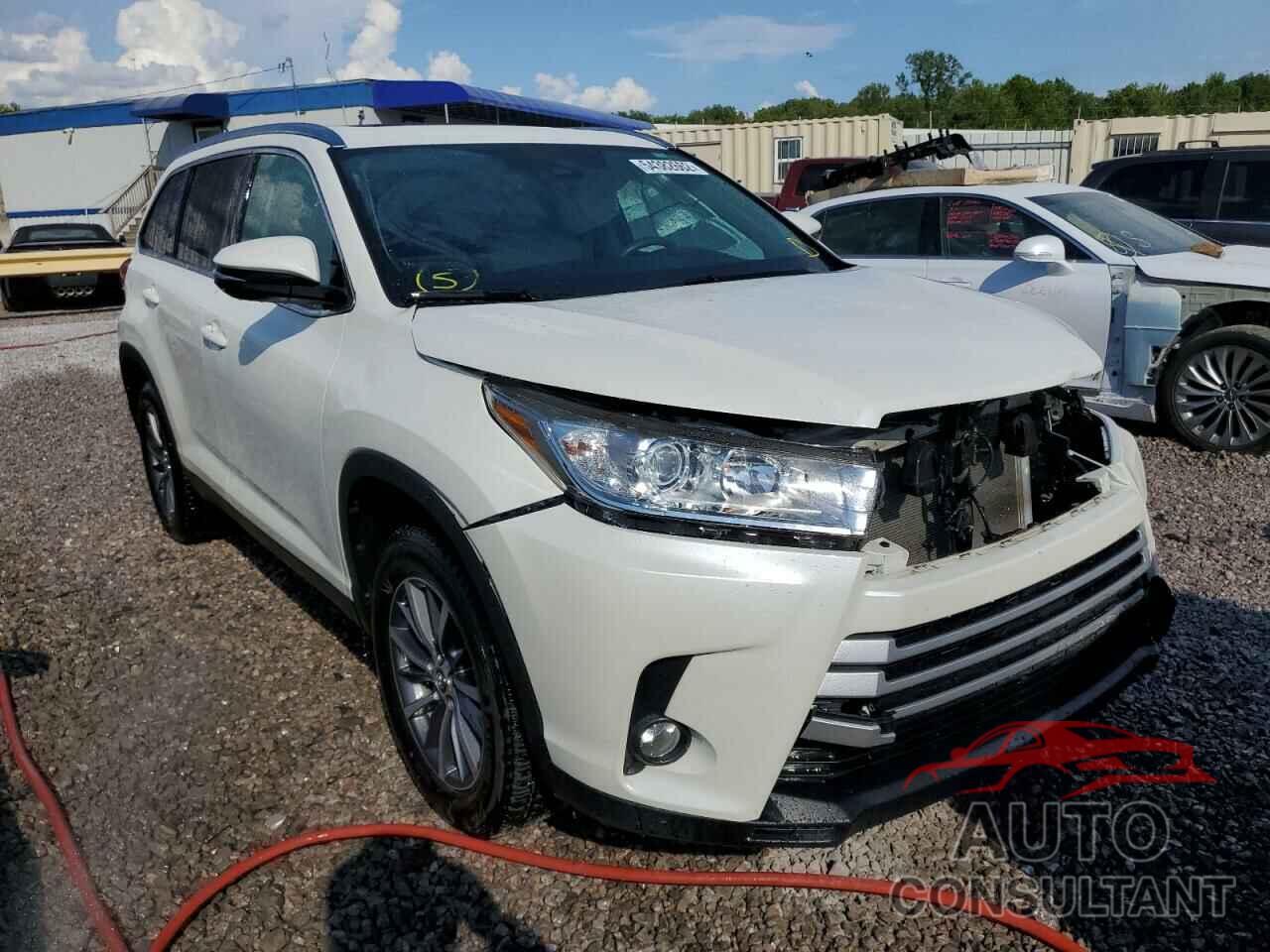 TOYOTA HIGHLANDER 2019 - 5TDKZRFH2KS352075