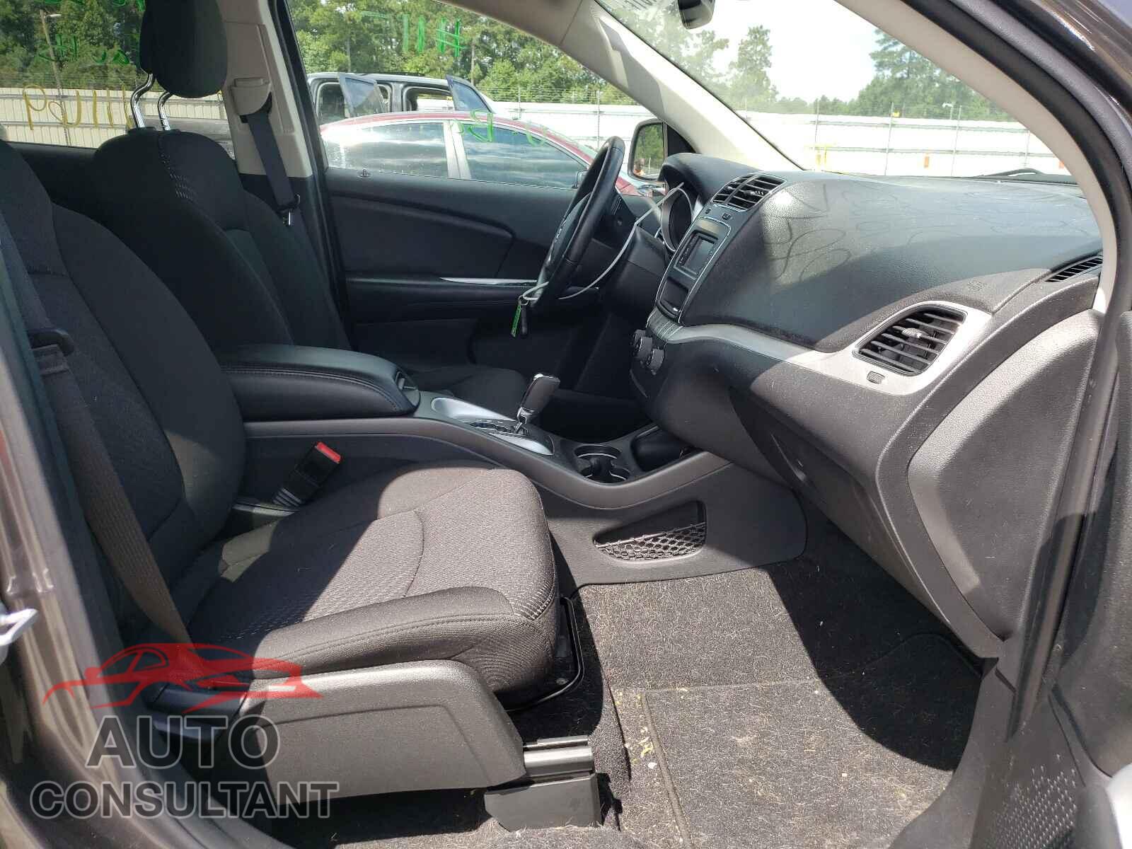 DODGE JOURNEY 2019 - 3C4PDCBB6KT836842