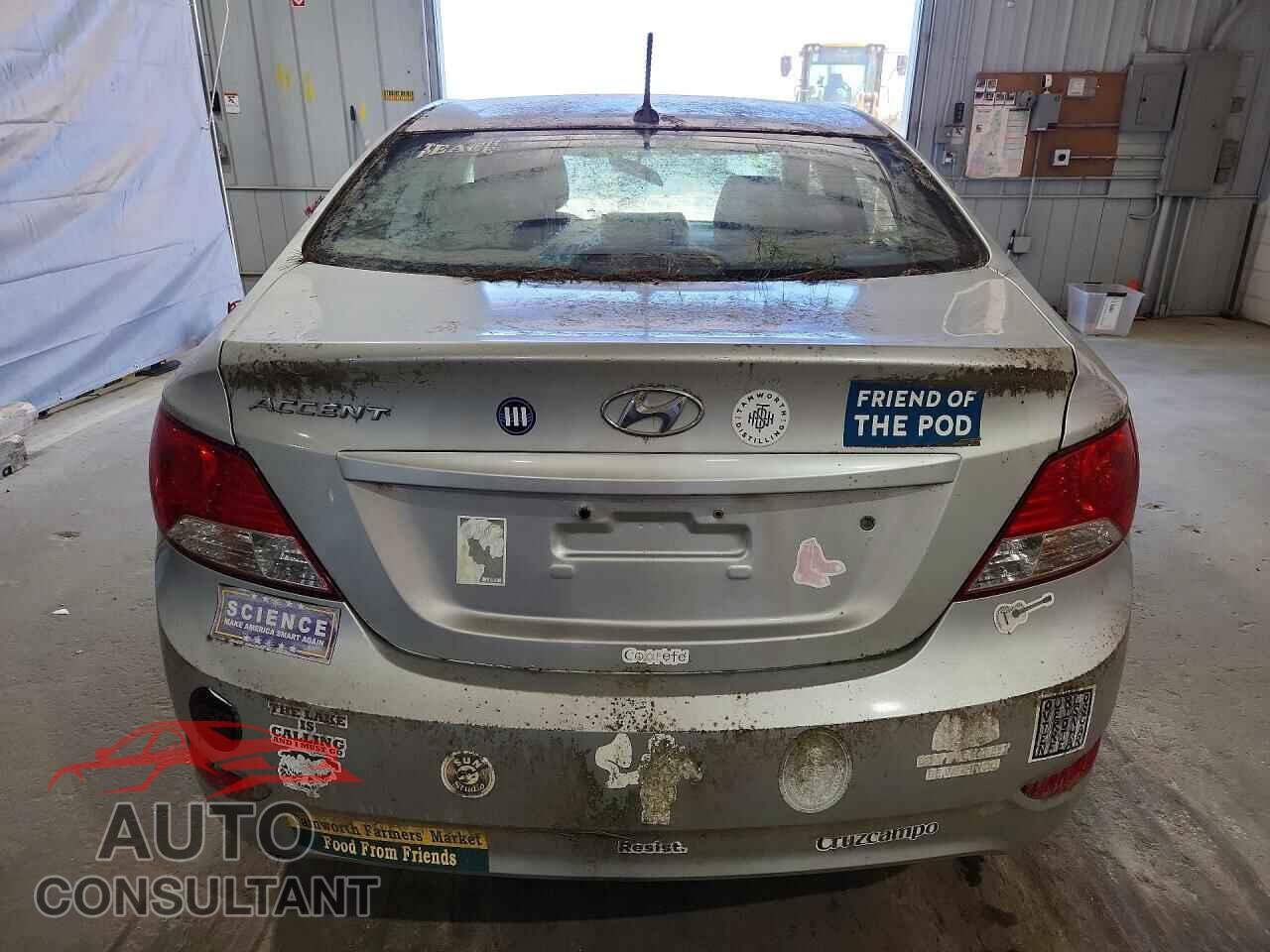 HYUNDAI ACCENT 2014 - KMHCT4AE1EU637657