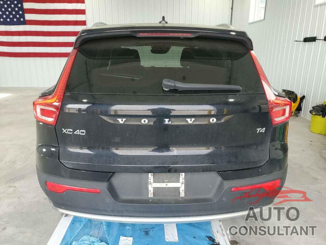 VOLVO XC40 2021 - YV4AC2HK8M2581963