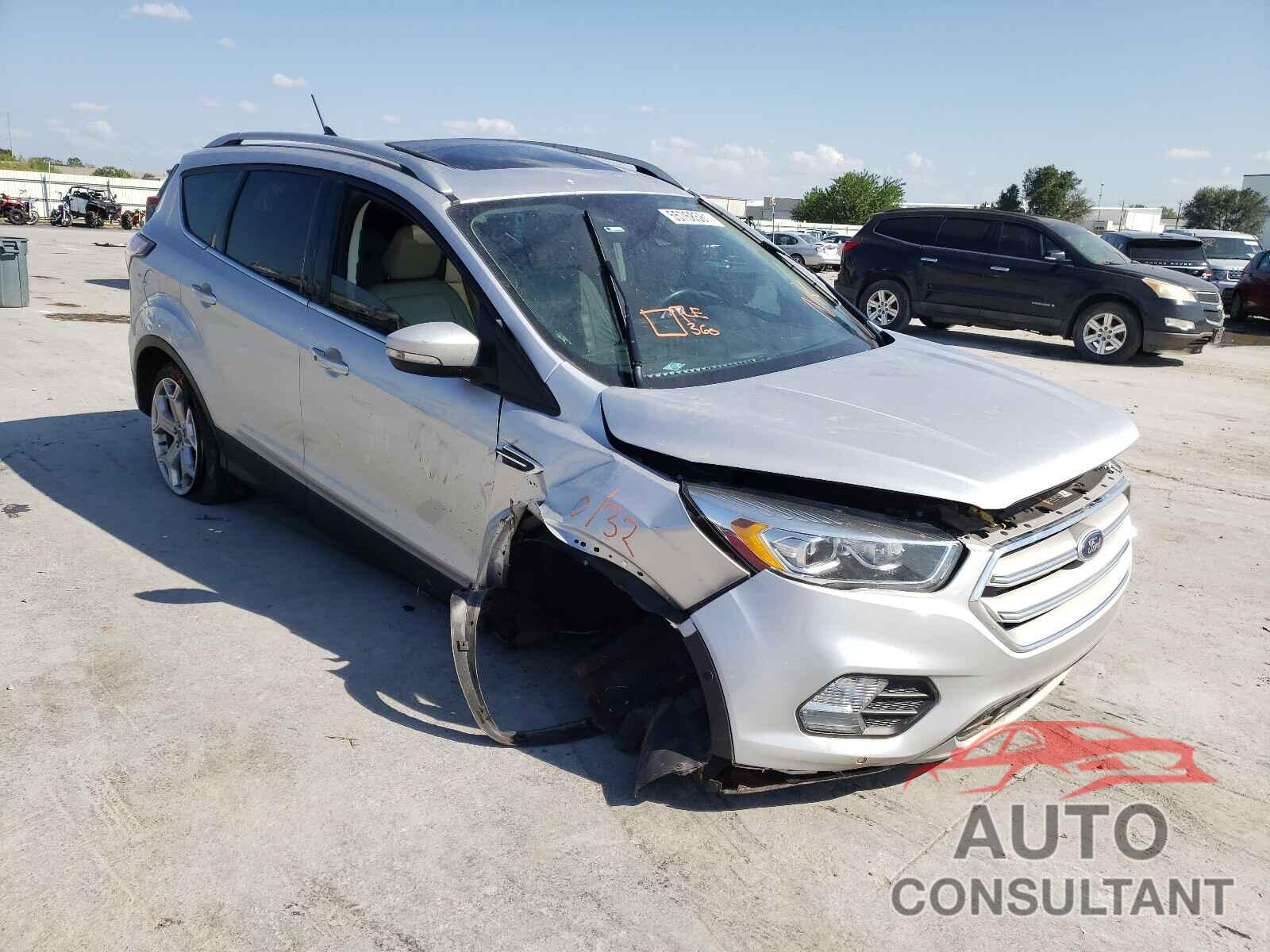 FORD ESCAPE 2018 - 1FMCU0J98JUA16192