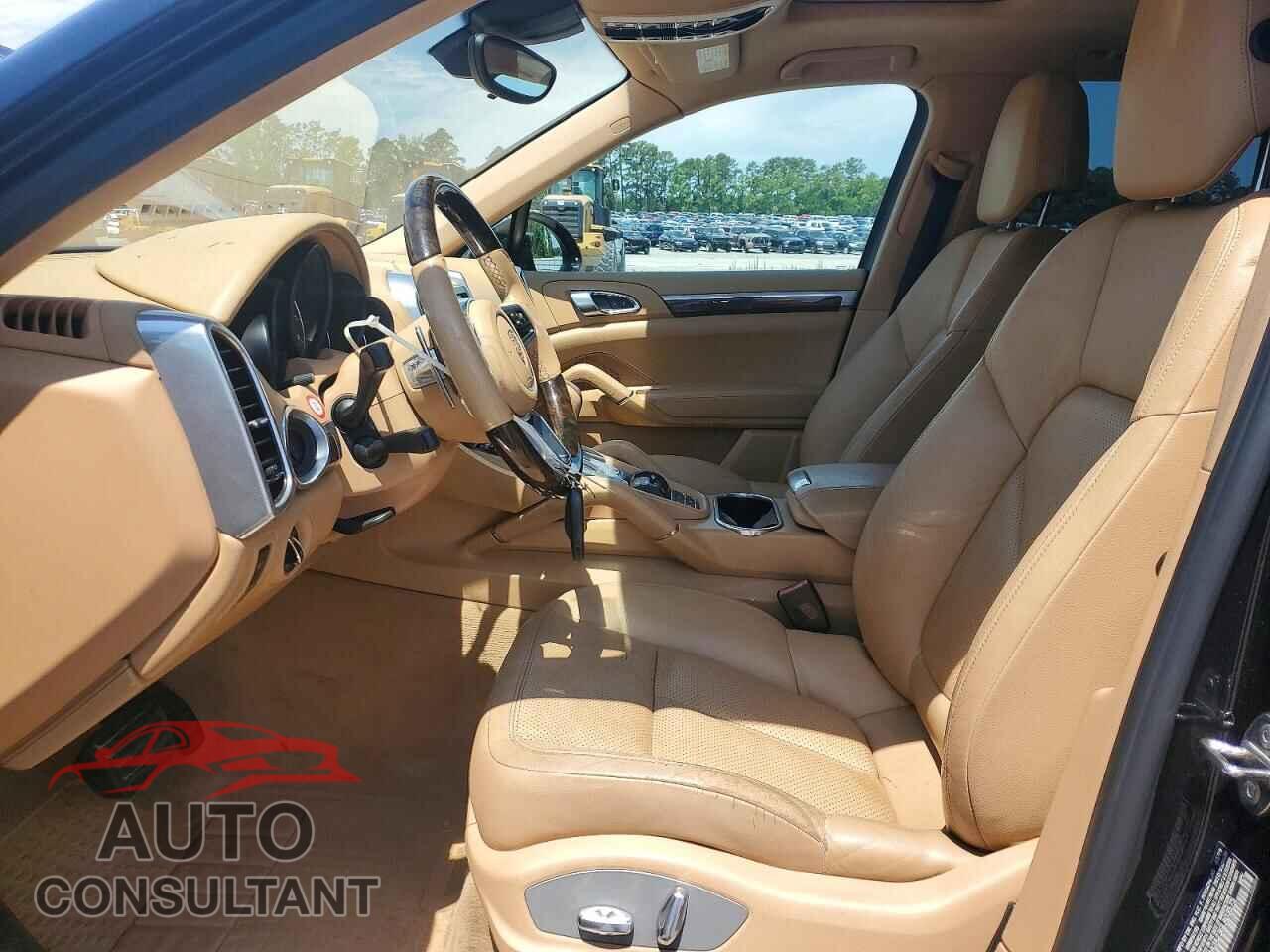 PORSCHE CAYENNE 2016 - WP1AA2A23GLA03575