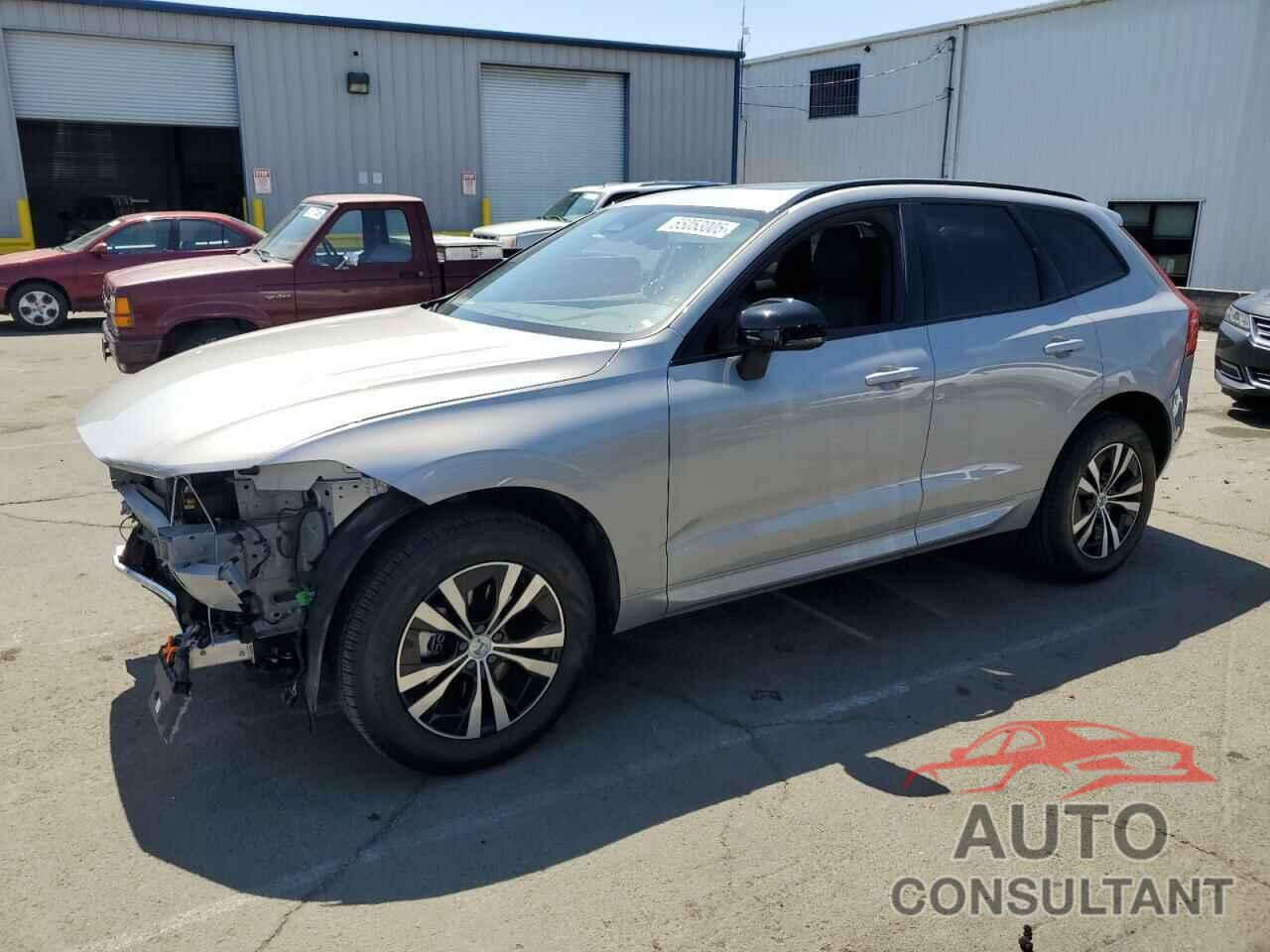 VOLVO XC60 CORE 2024 - YV4L12RK3R1835993