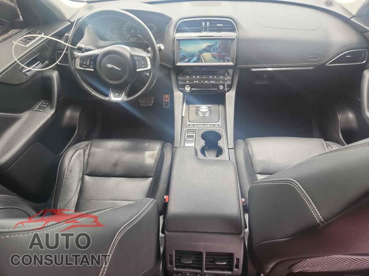 JAGUAR F-PACE 2017 - SADCL2BV2HA895655