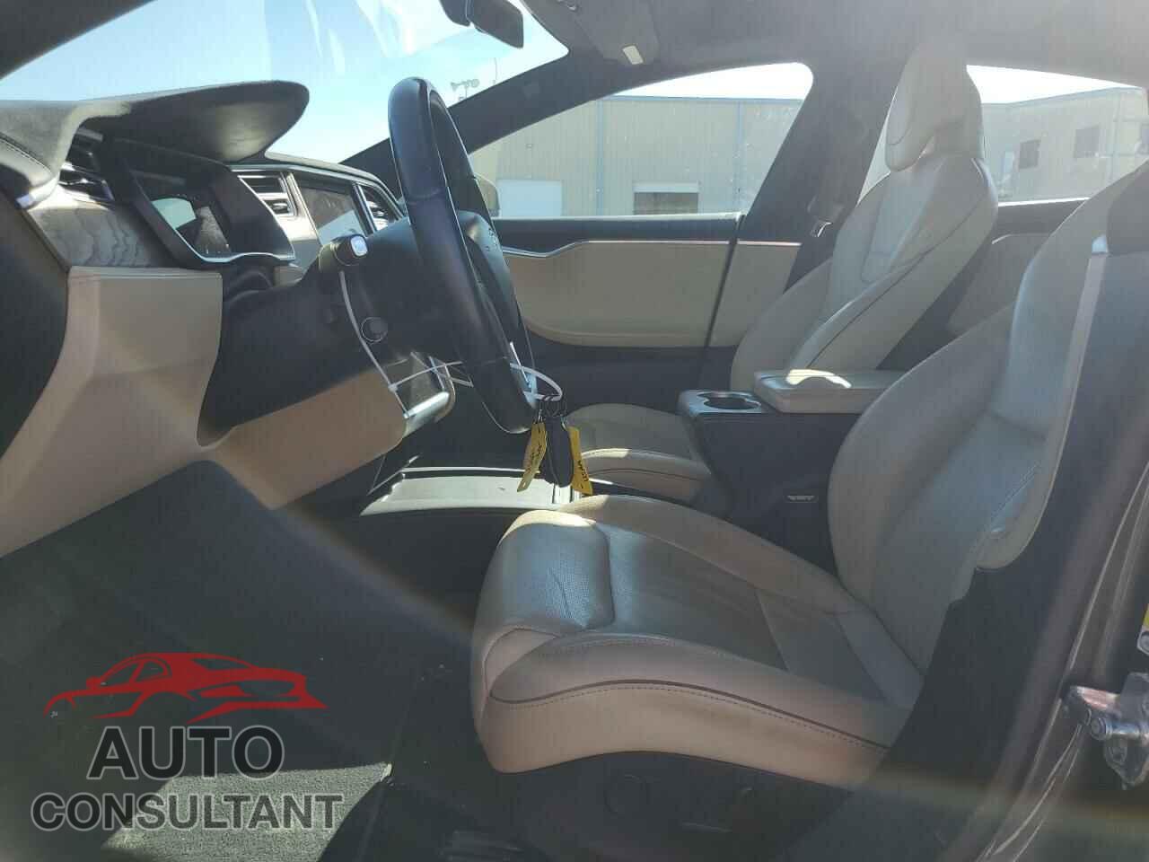 TESLA MODEL S 2017 - 5YJSA1E14HF184188