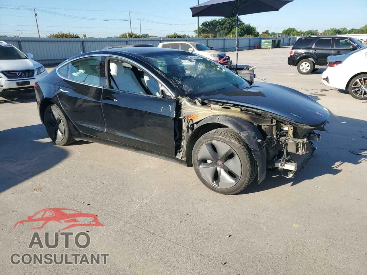 TESLA MODEL 3 2019 - 5YJ3E1EA2KF323508
