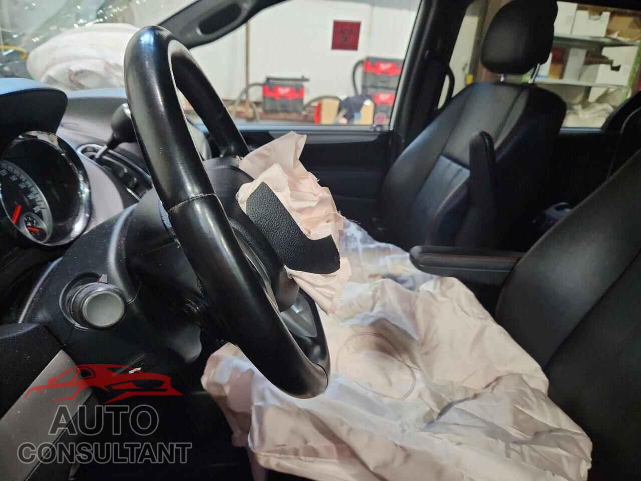 DODGE CARAVAN 2013 - 2C4RDGEG7DR613075