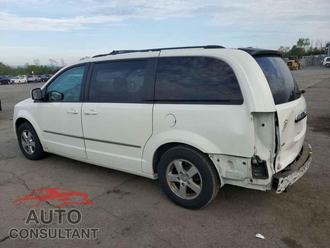 DODGE CARAVAN 2010 - 2D4RN5DX4AR145629