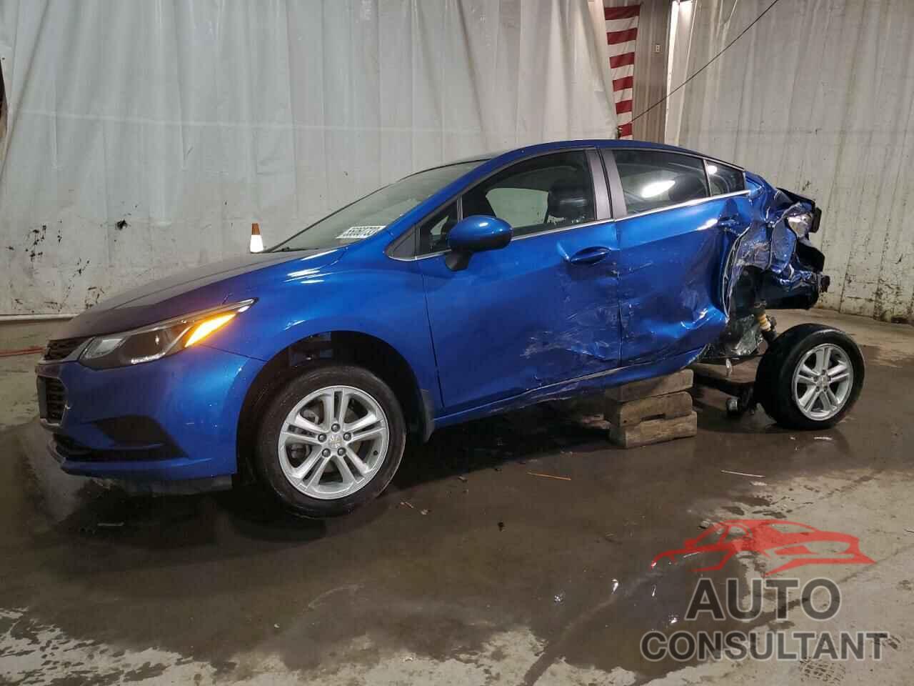 CHEVROLET CRUZE 2018 - 1G1BE5SM6J7226813