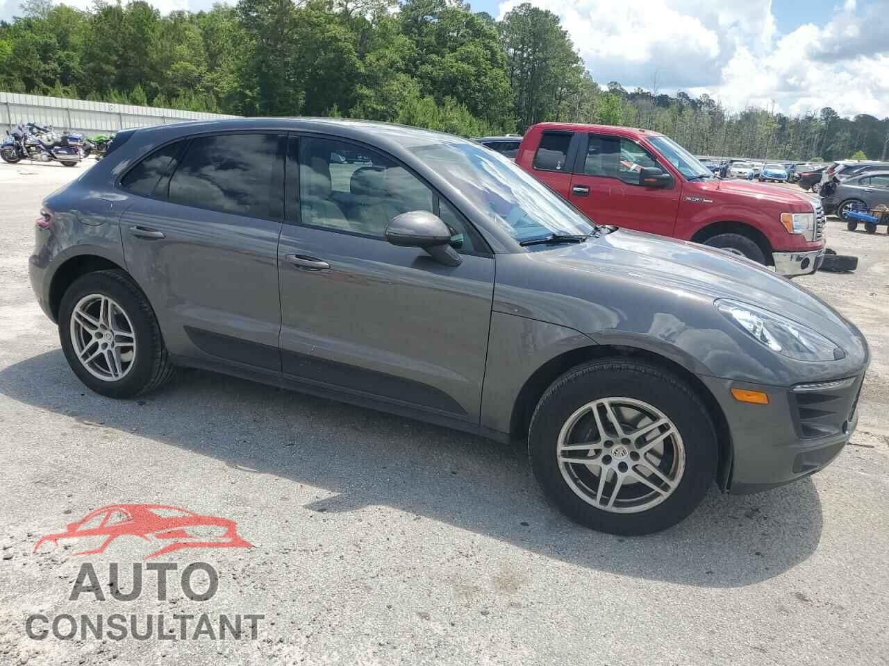 PORSCHE MACAN 2018 - WP1AA2A50JLB25201