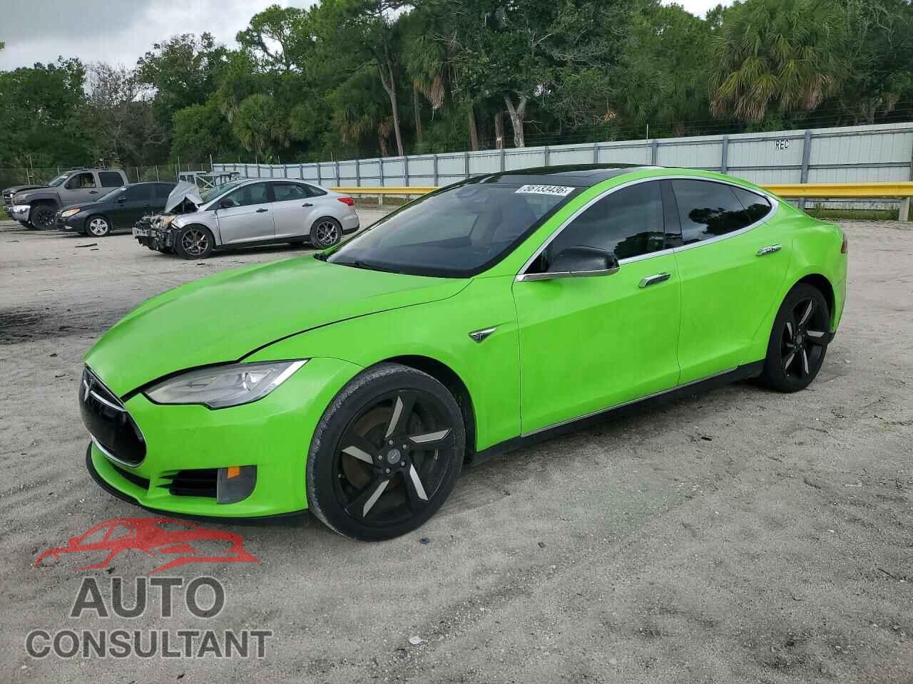 TESLA MODEL S 2016 - 5YJSA1E20GF126716