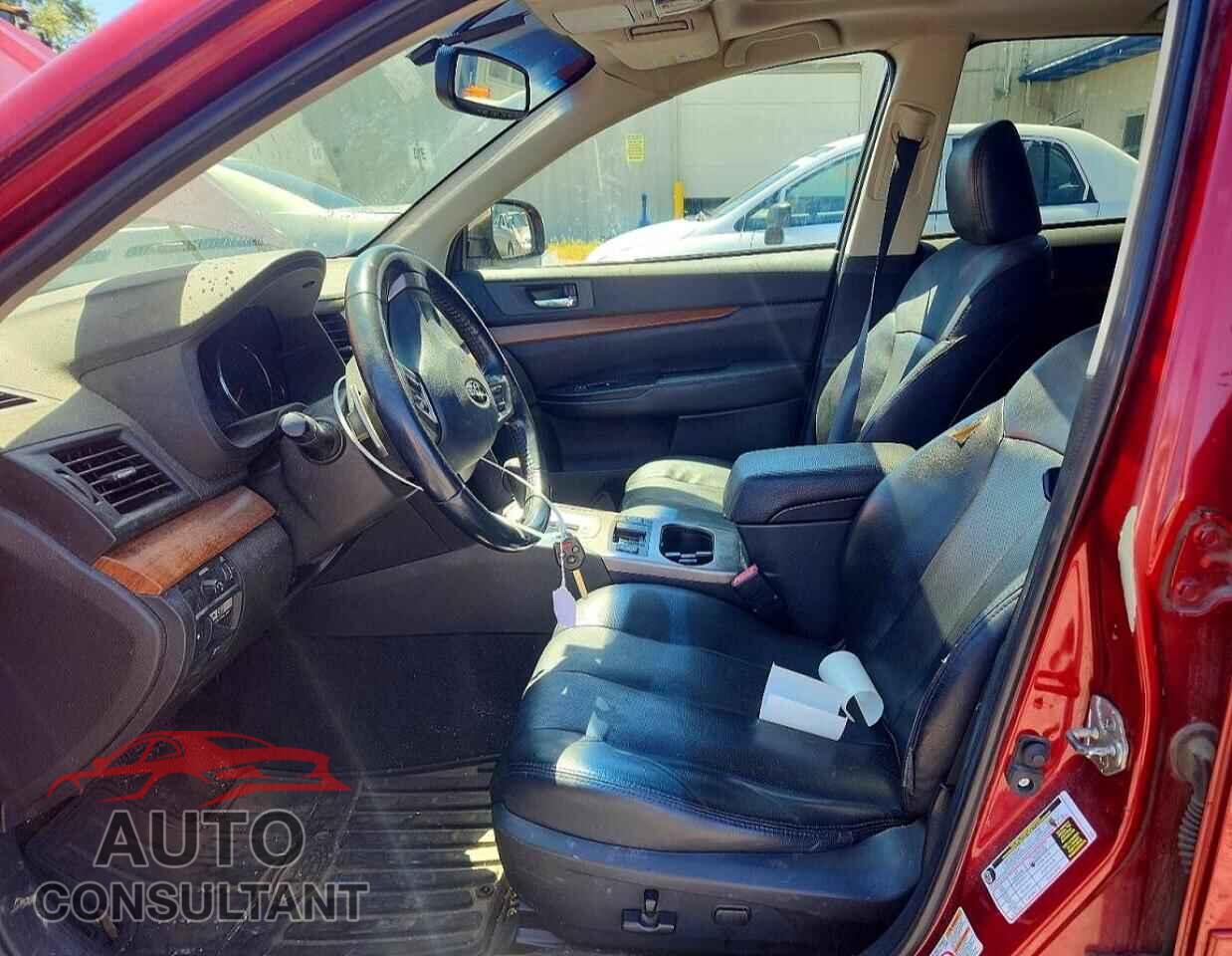 SUBARU OUTBACK 2014 - 4S4BRCLC4E3215128