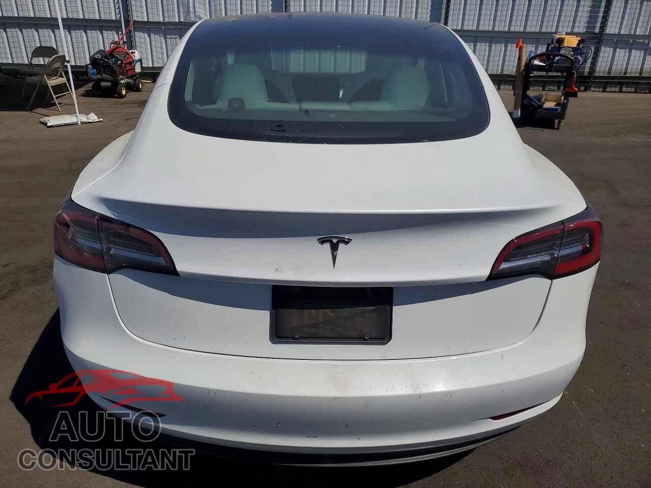 TESLA MODEL 3 2022 - 5YJ3E1EA2NF336523