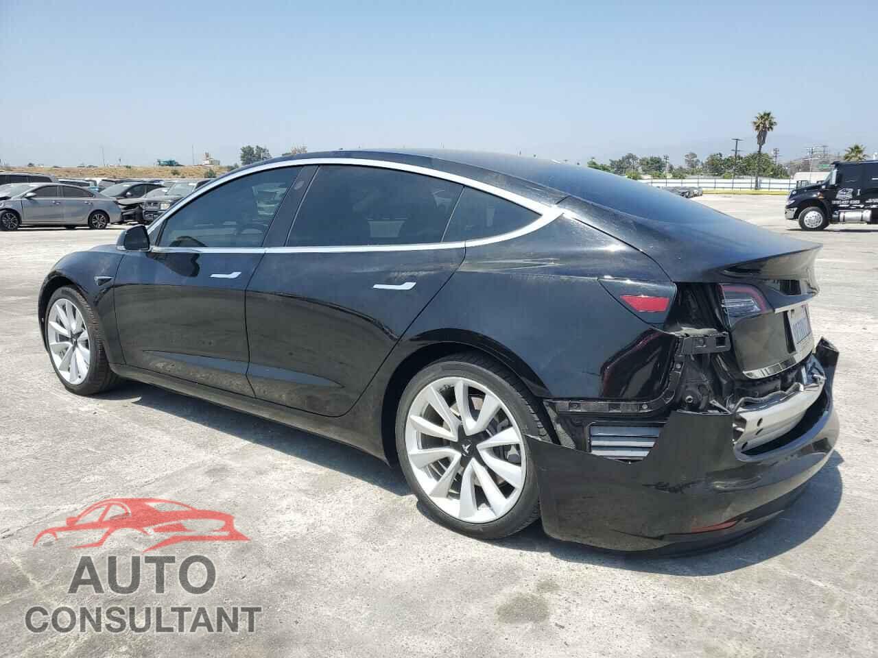 TESLA MODEL 3 2020 - 5YJ3E1EA5LF737884