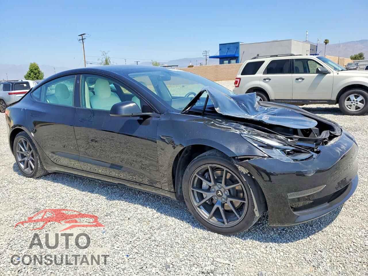 TESLA MODEL 3 2022 - 5YJ3E1EA6NF330031