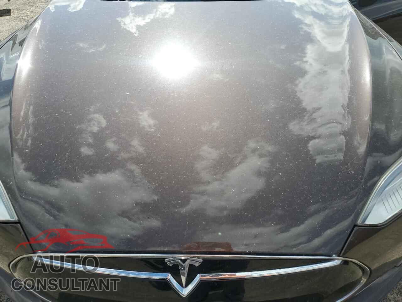 TESLA MODEL S 2013 - 5YJSA1DN4DFP06073