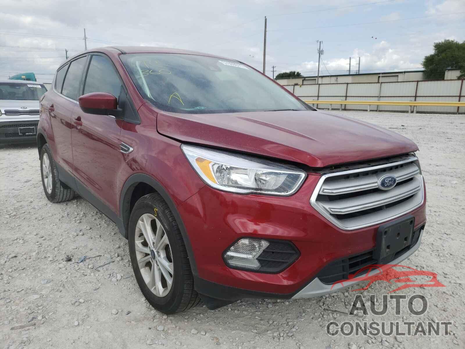 FORD ESCAPE 2019 - 1FMCU0GD0KUA04681