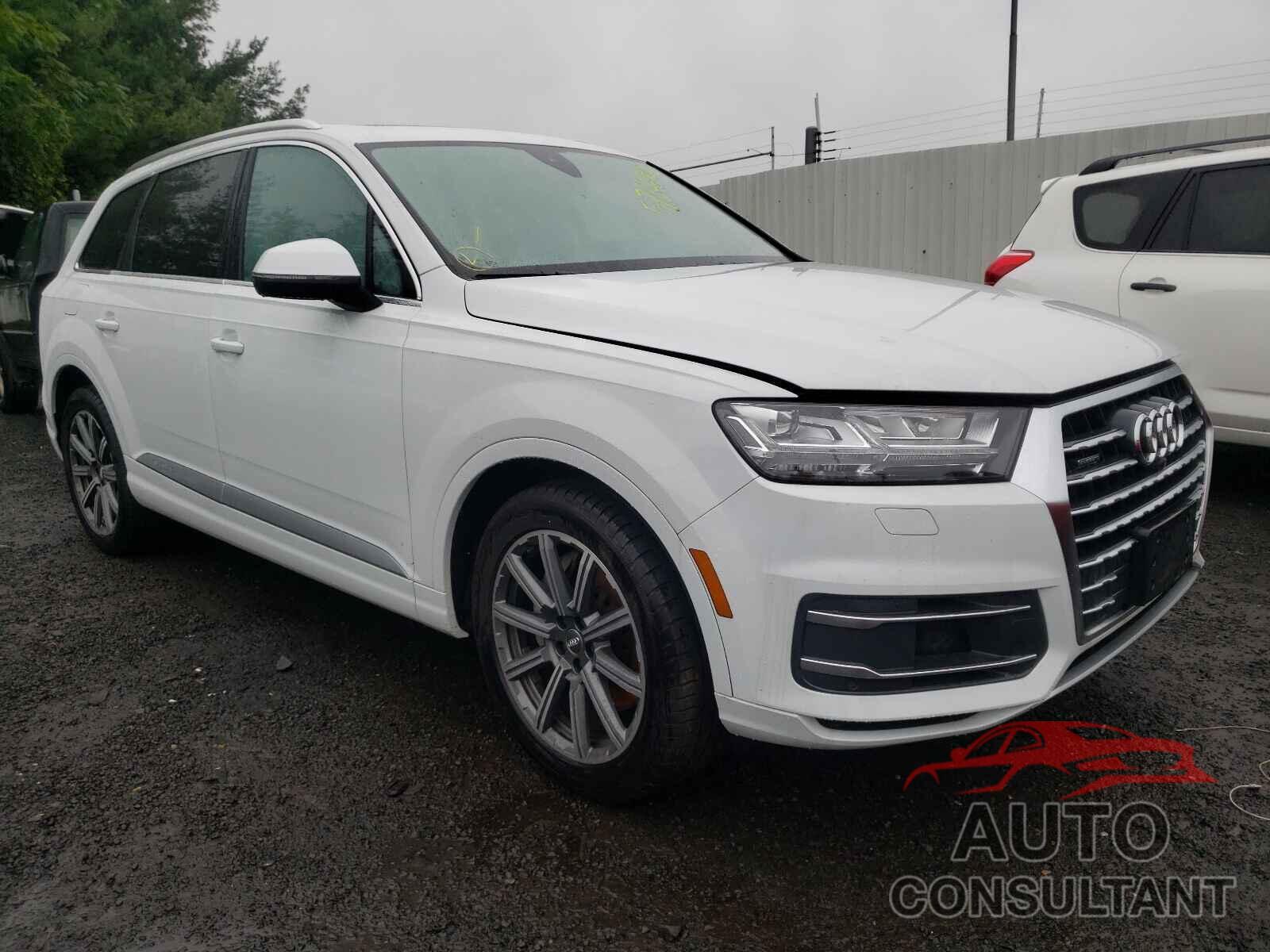 AUDI Q7 2018 - WA1VAAF7XJD015994