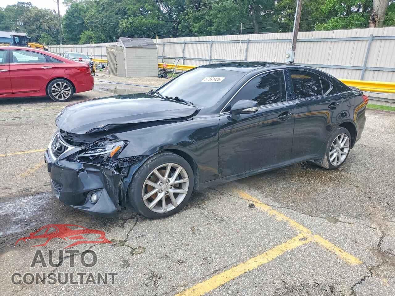 LEXUS IS 2011 - JTHCF5C25B5048197