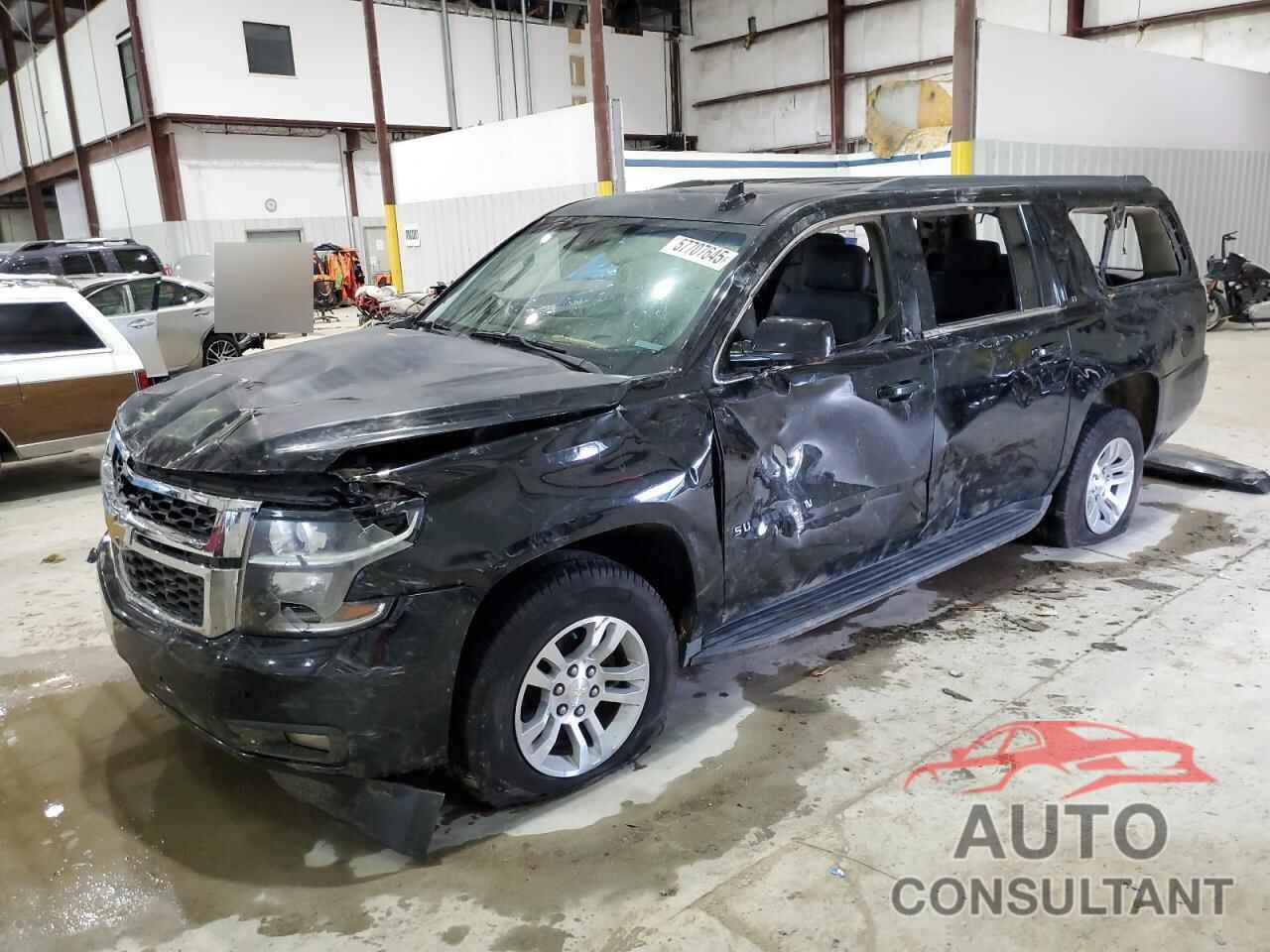 CHEVROLET SUBURBAN 2015 - 1GNSKJKC1FR655103