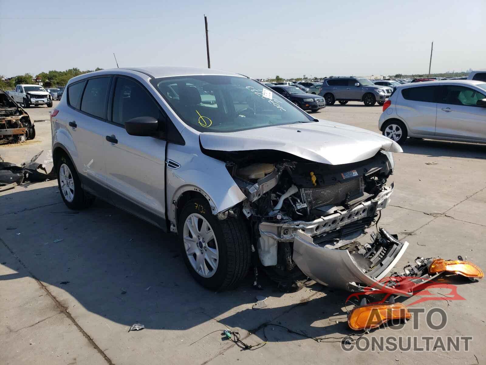 FORD ESCAPE 2016 - 1FMCU0F74GUB36975