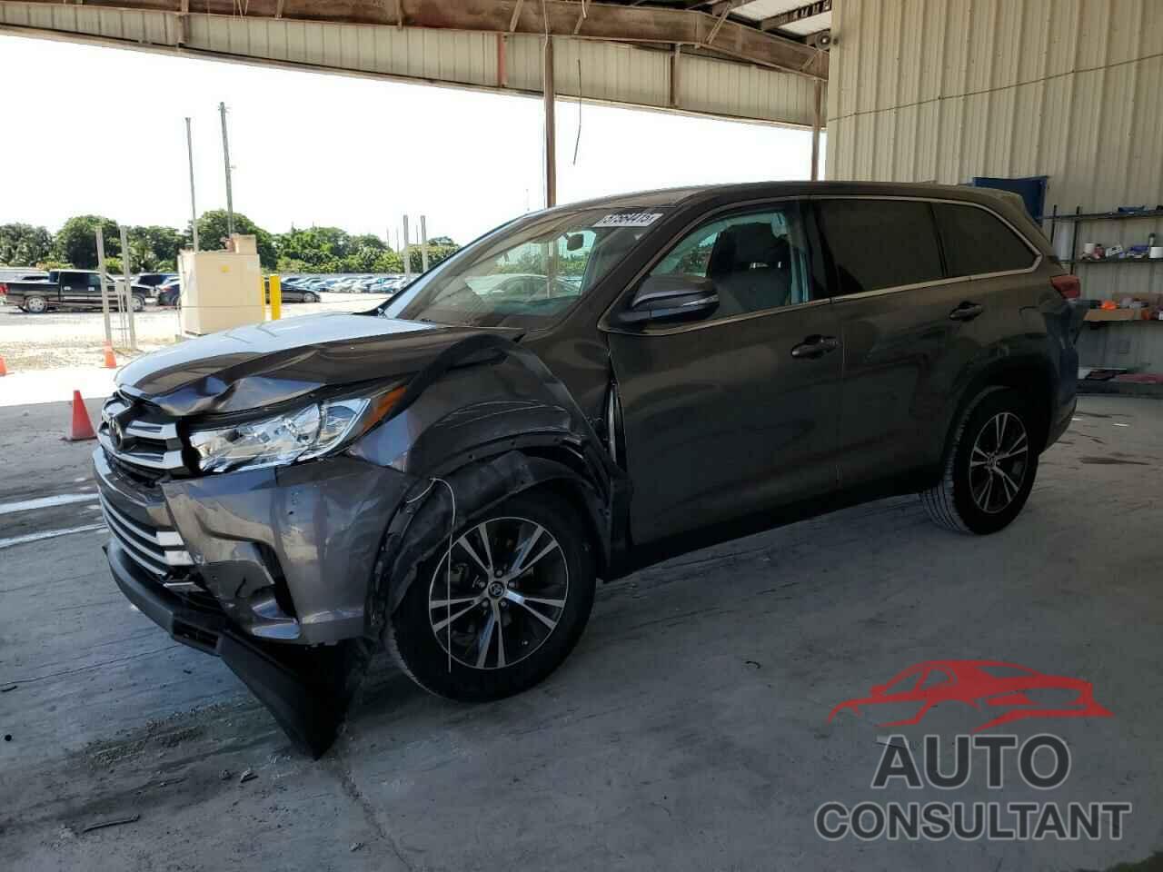 TOYOTA HIGHLANDER 2019 - 5TDZARFH6KS057244
