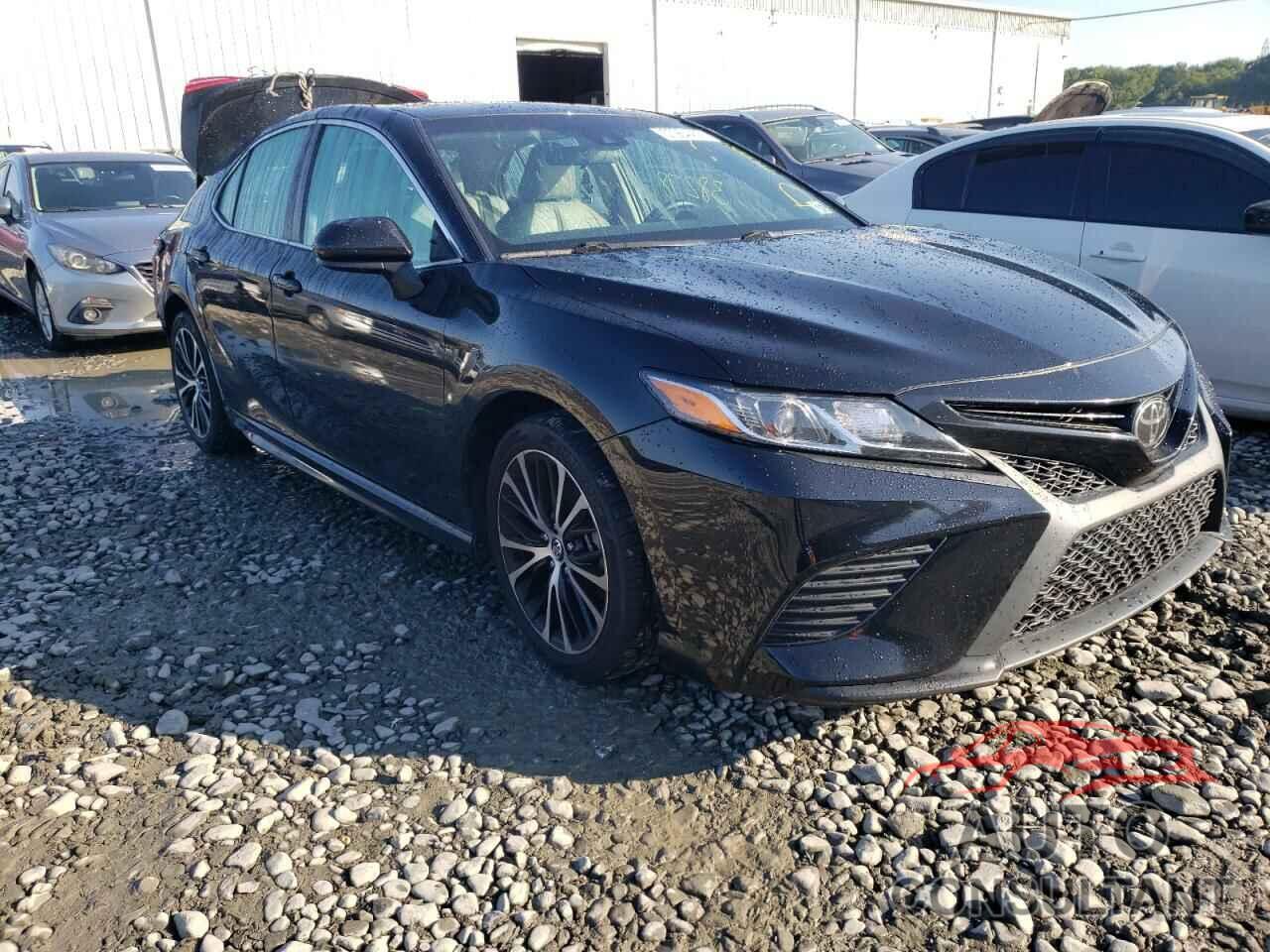 TOYOTA CAMRY 2018 - 4T1B11HKXJU653331