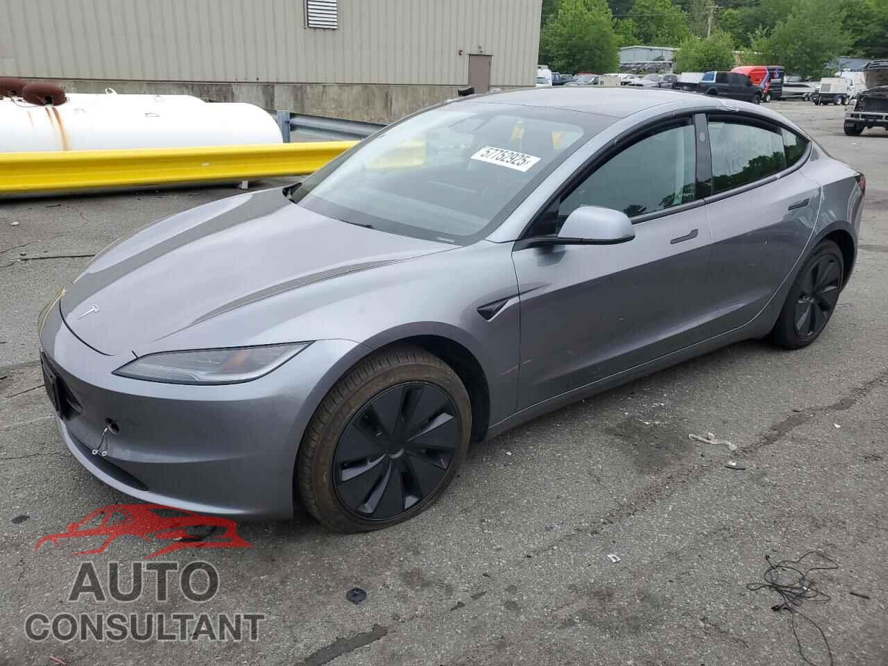 TESLA MODEL 3 2024 - 5YJ3E1EA4RF873268