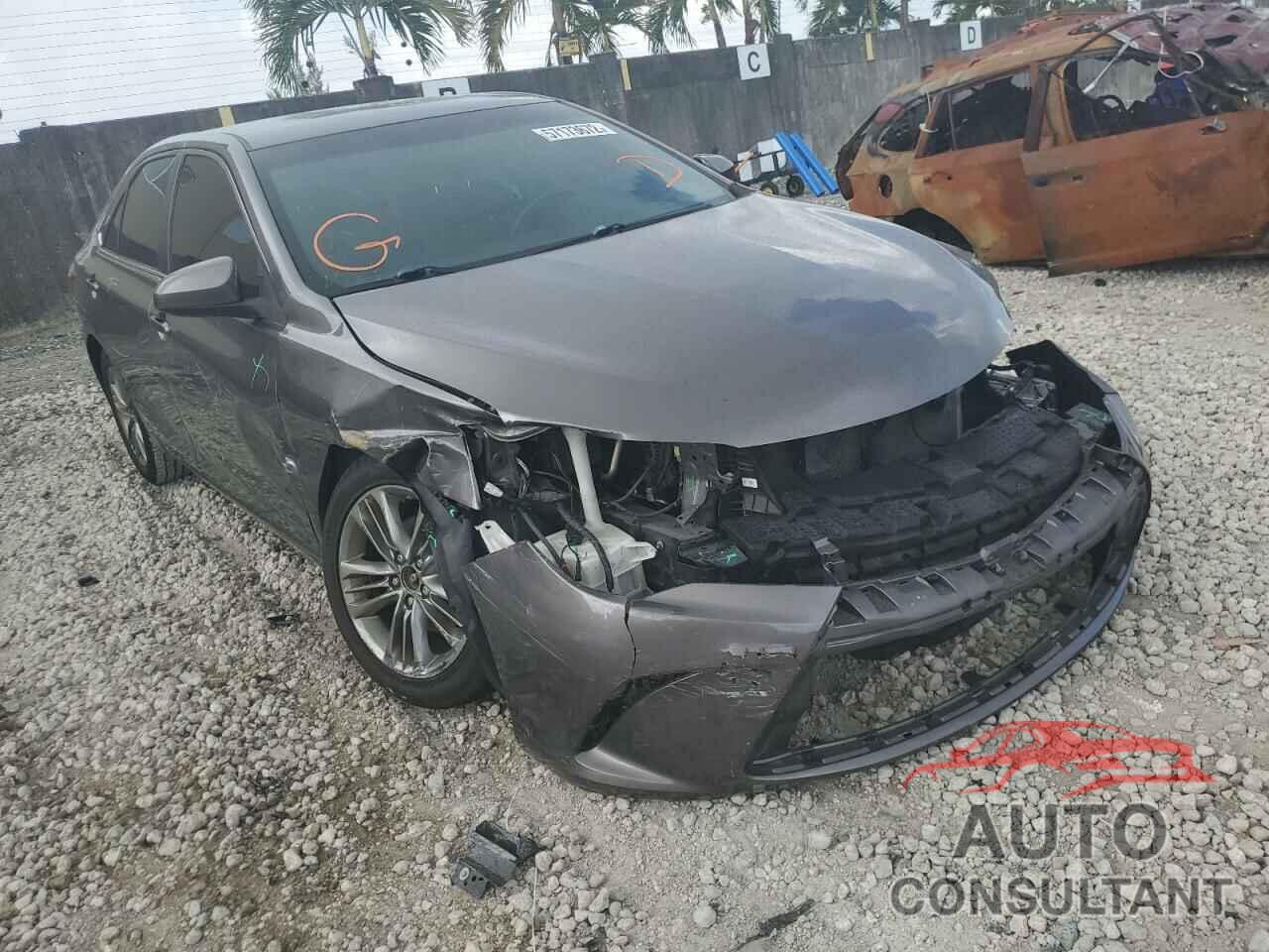 TOYOTA CAMRY 2016 - 4T1BF1FK3GU151824