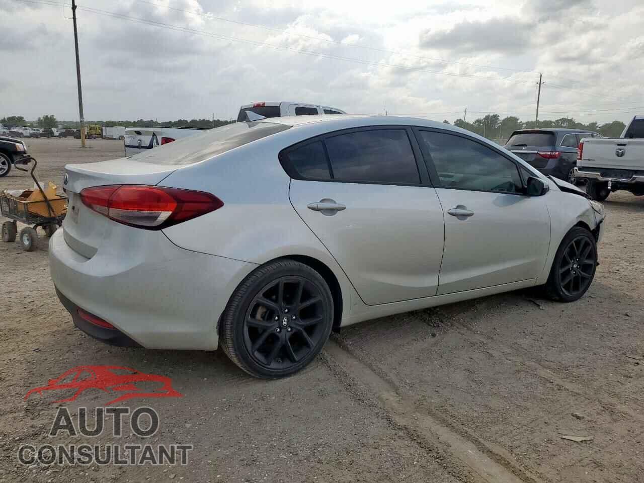 KIA FORTE 2017 - 3KPFL4A70HE018005