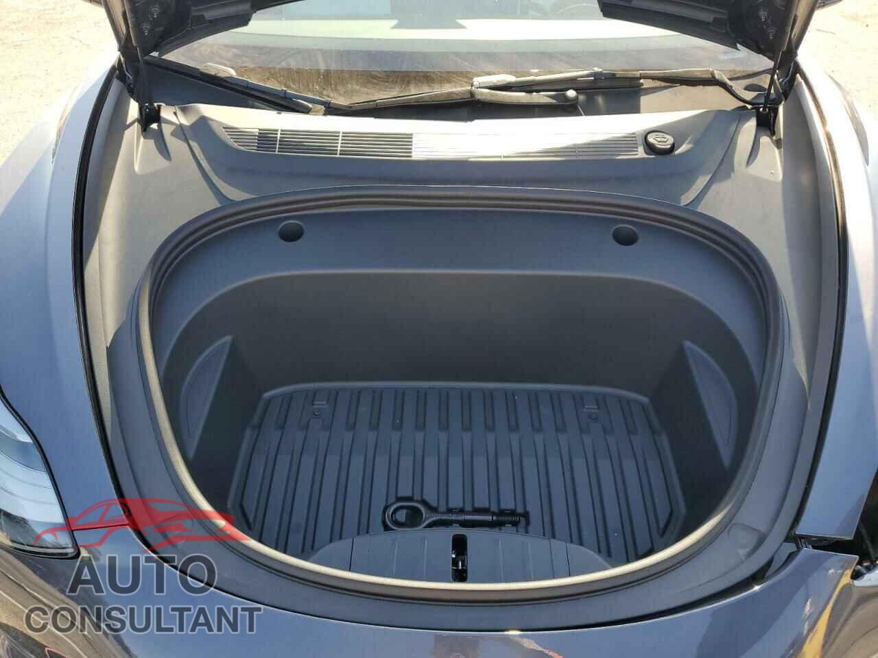 TESLA MODEL 3 2023 - 5YJ3E1EC4PF541572