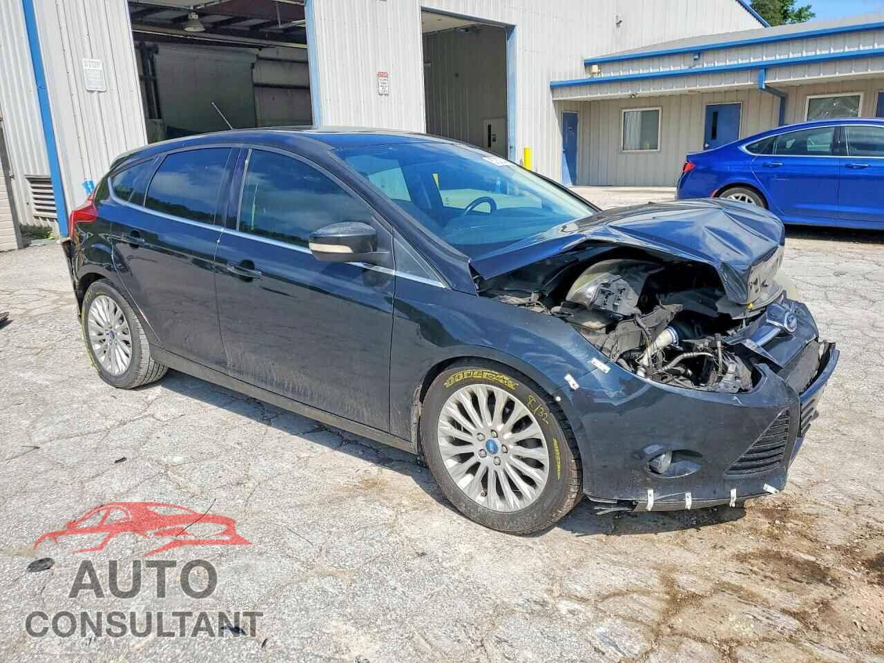 FORD FOCUS 2012 - 1FAHP3N25CL352204