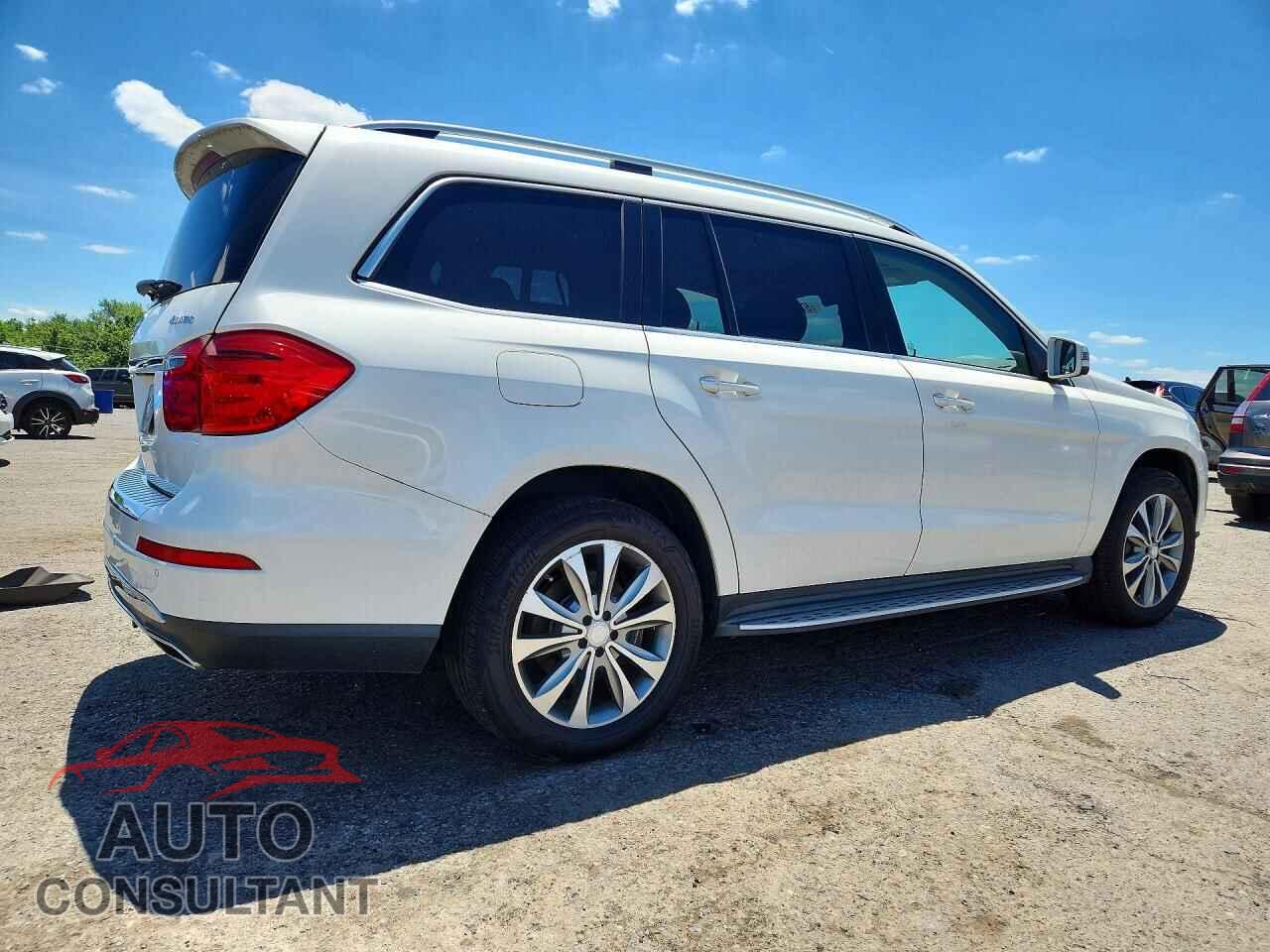 MERCEDES-BENZ GL-CLASS 2013 - 4JGDF7CE2DA258676
