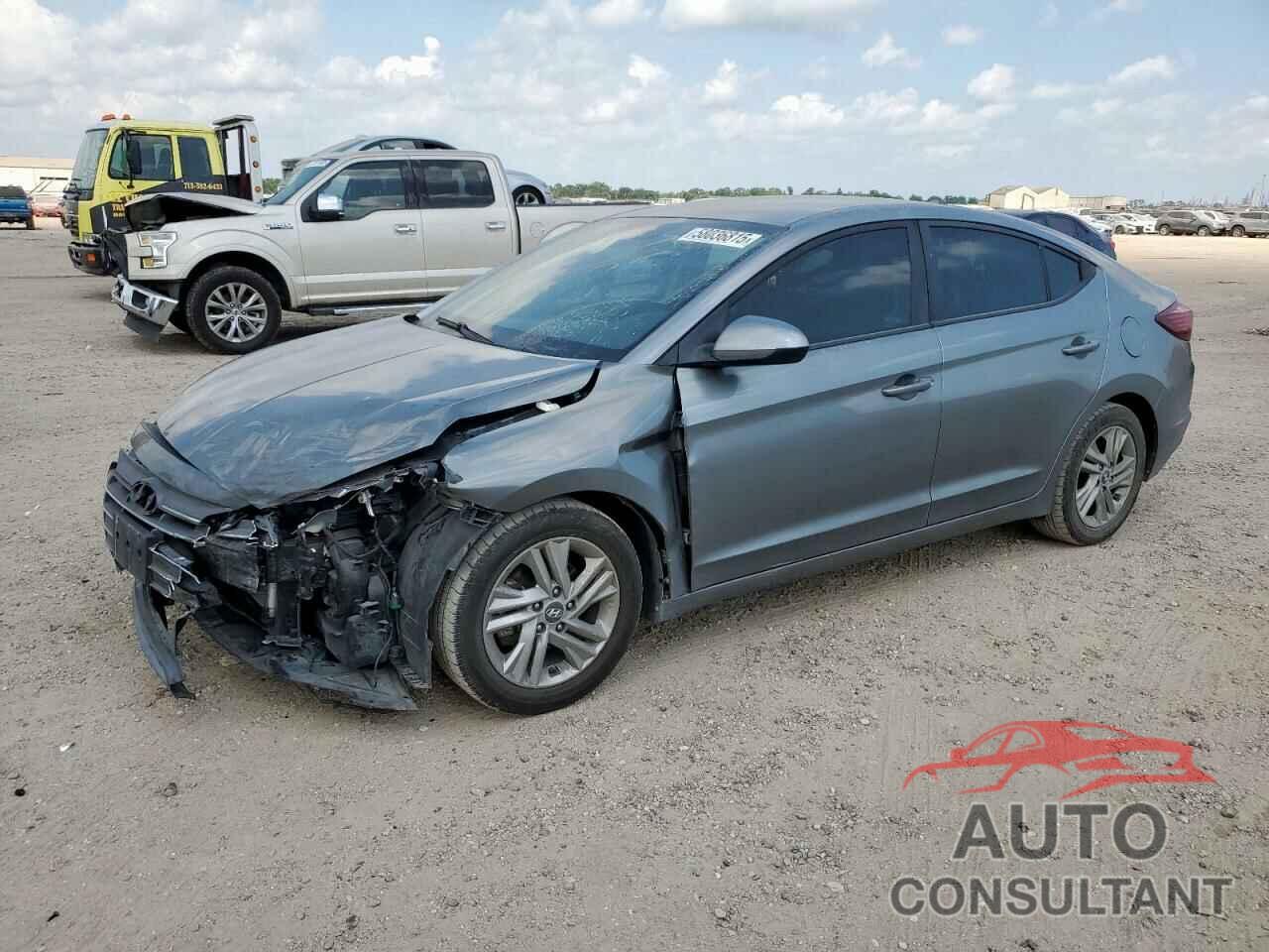 HYUNDAI ELANTRA 2019 - KMHD84LF0KU815341