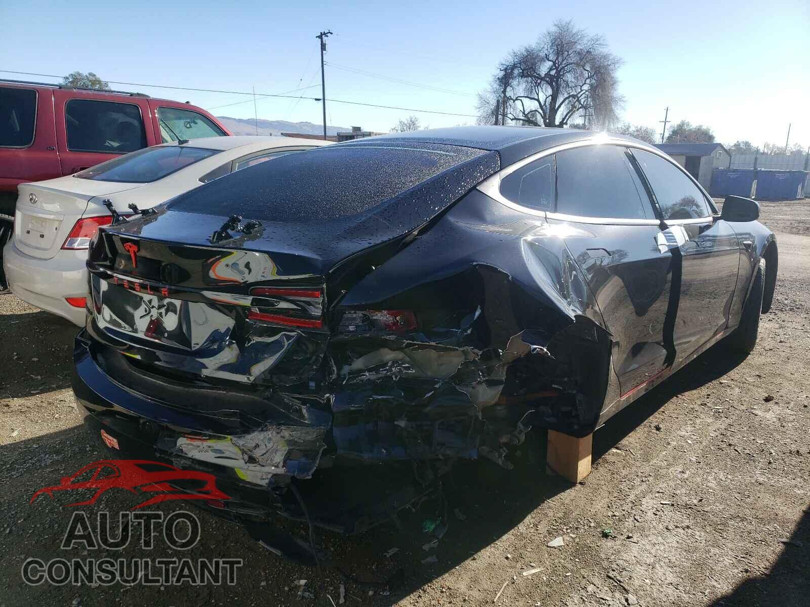 TESLA MODEL S 2017 - 5YJSA1E14HF201068