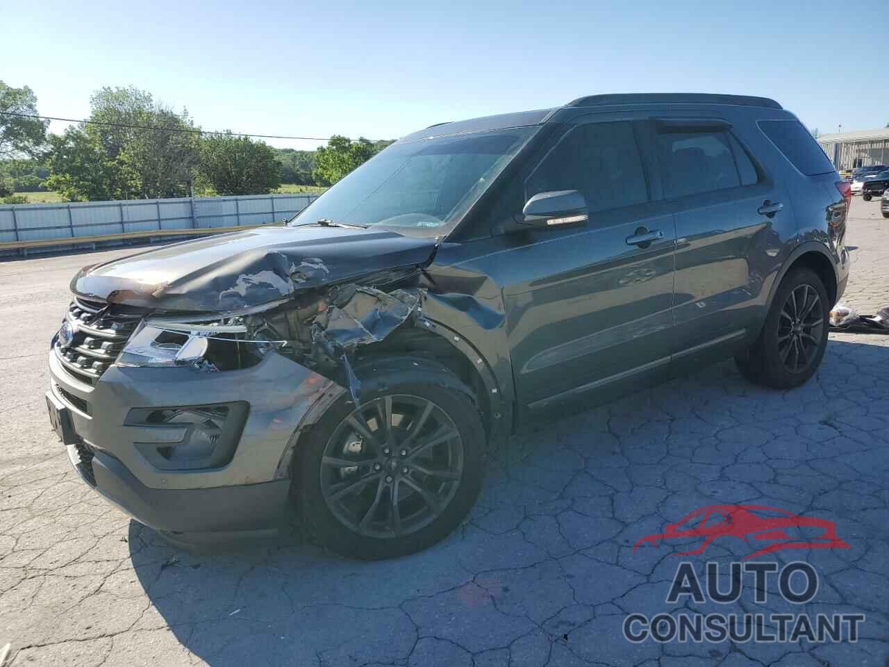 FORD EXPLORER 2017 - 1FM5K7D88HGC18369