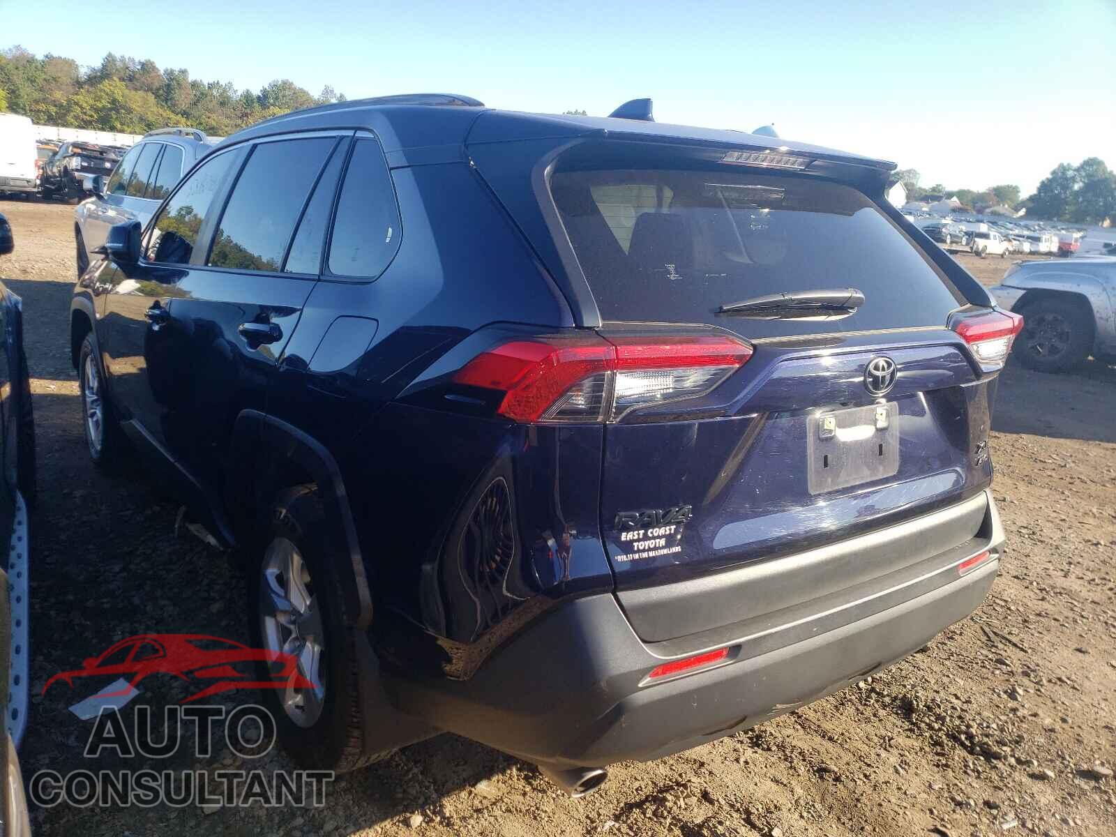 TOYOTA RAV4 2021 - JTMP1RFVXMD073099