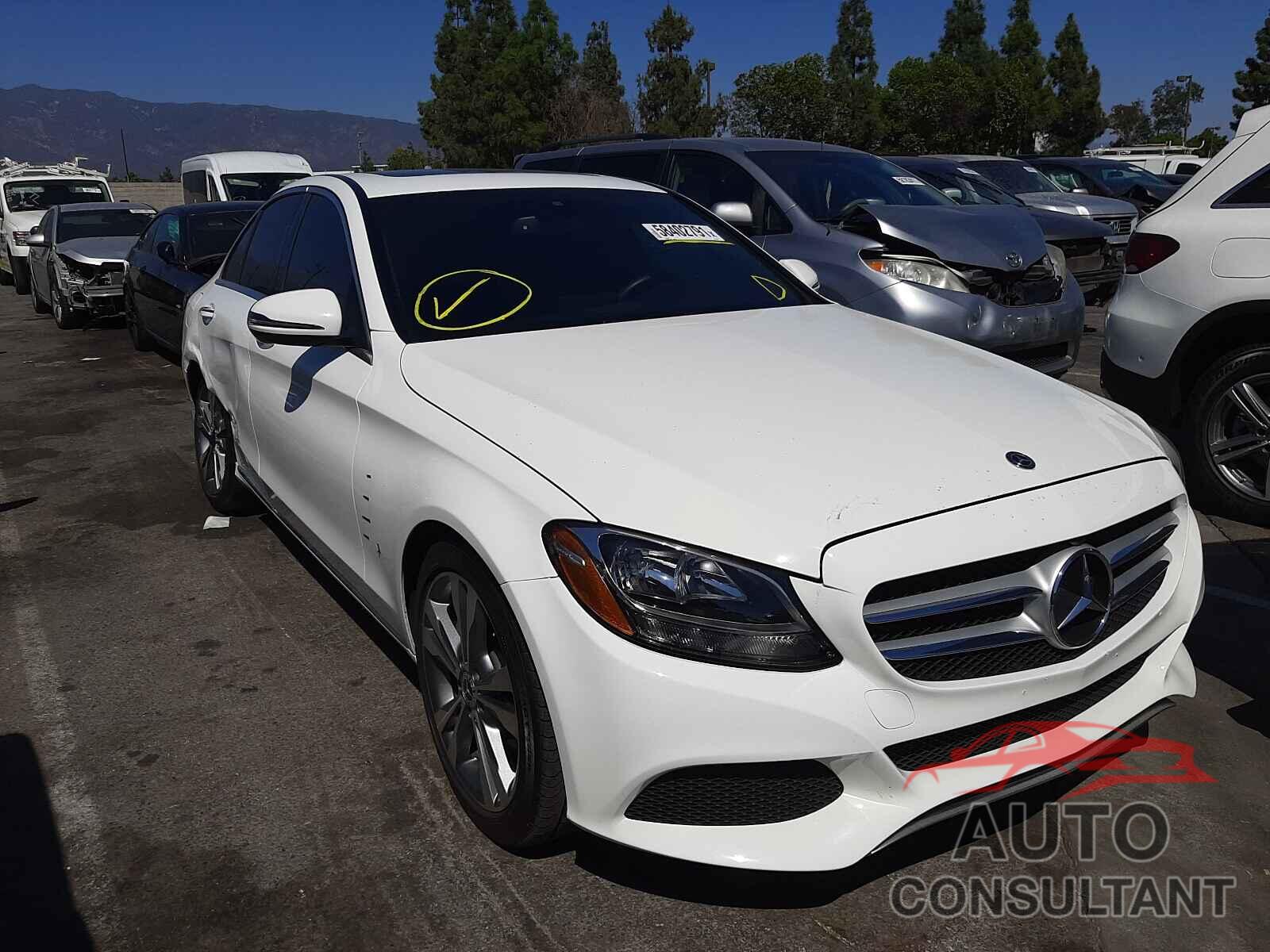 MERCEDES-BENZ C-CLASS 2018 - 55SWF4JBXJU235670