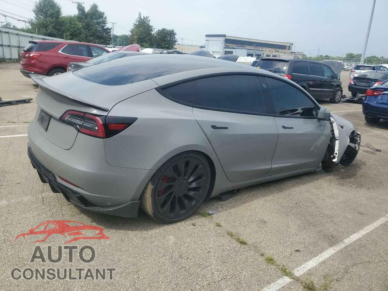TESLA MODEL 3 2022 - 5YJ3E1EC8NF174236